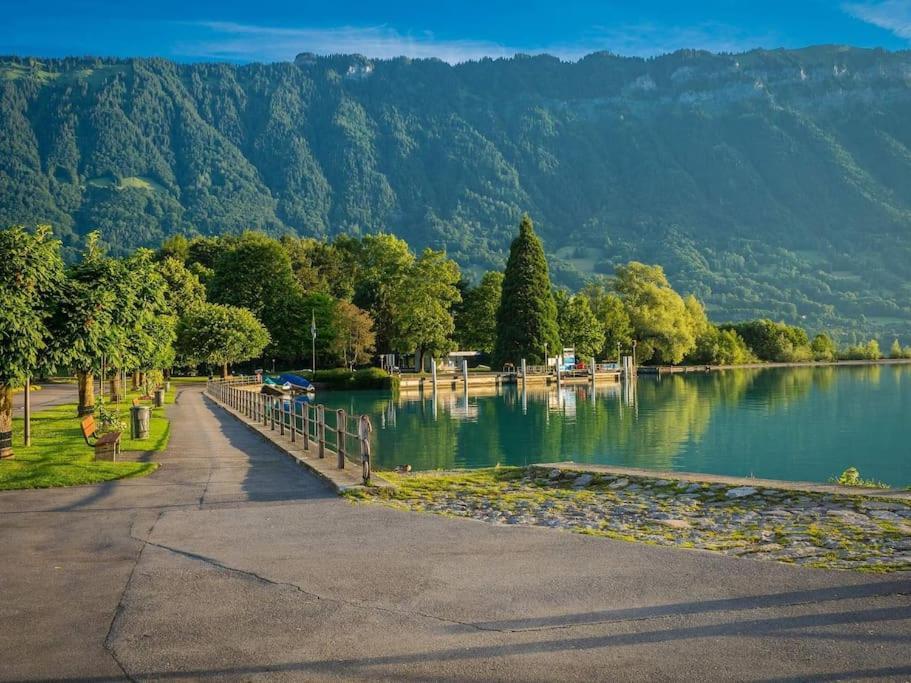 Chalet Mignon - Your Vacation Oasis At Lake Brienz Bonigen Luaran gambar